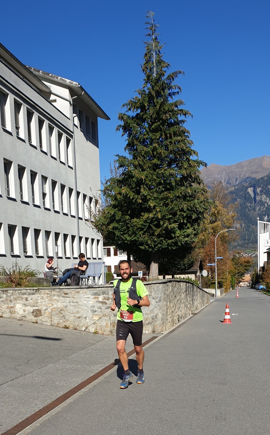 Marco kurz vor dem Ziel in Thusis